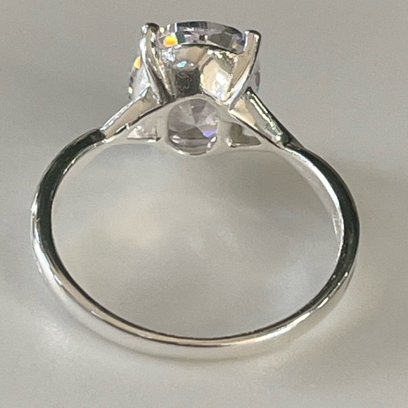 Sterling Silver Solitaire Oval Diamond Ring - Picture 5 of 10